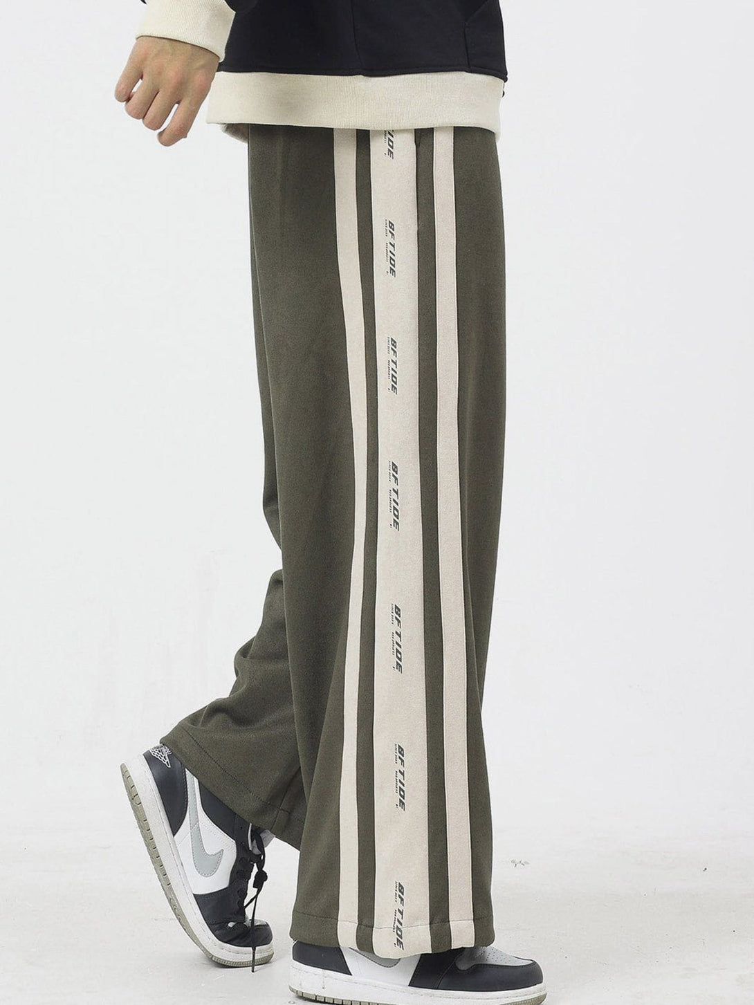 Helmiss - Side Stripe Print Suede Pants- Streetwear Fashion - helmiss.com