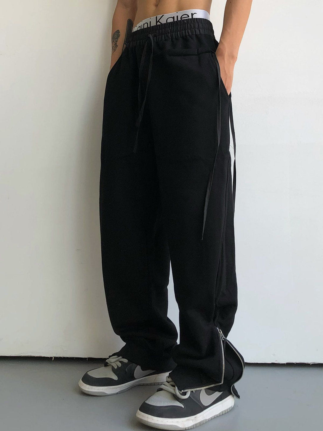 Helmiss - Side Zip Webbing Sweatpants- Streetwear Fashion - helmiss.com