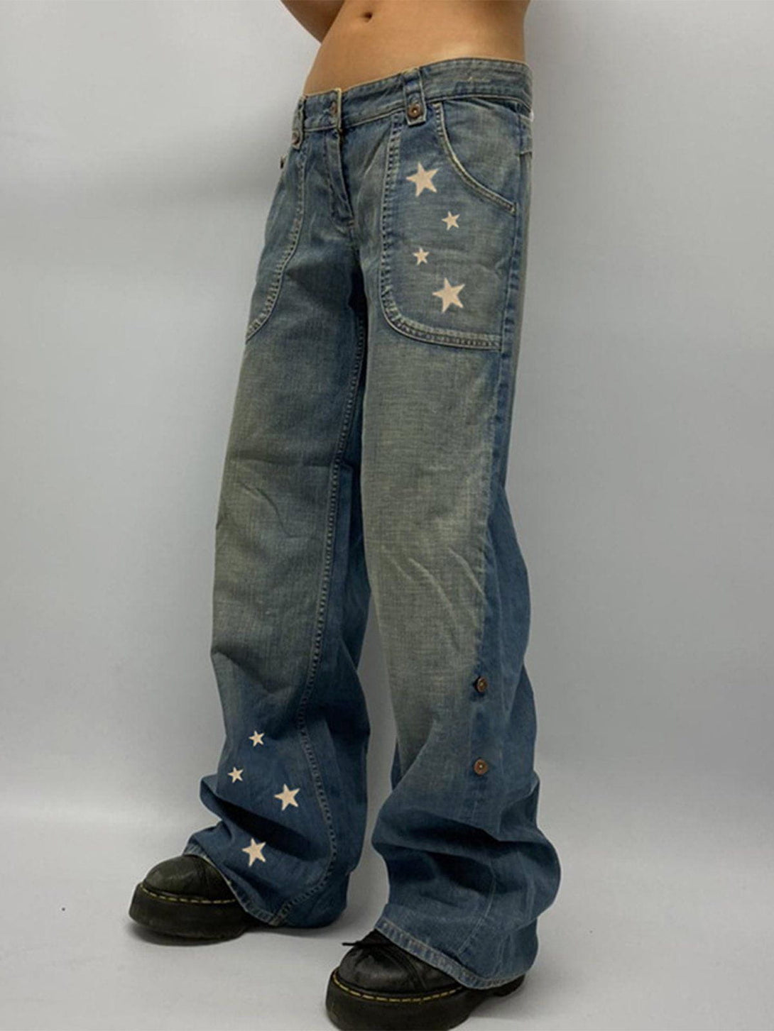 Helmiss - Star Print Low Rise Straight Leg Jeans- Streetwear Fashion - helmiss.com