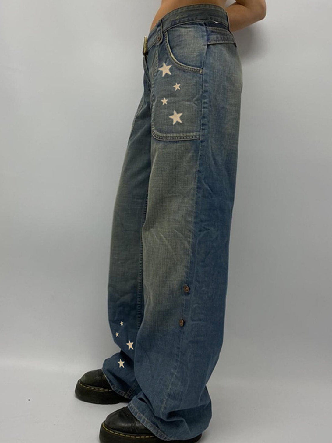 Helmiss - Star Print Low Rise Straight Leg Jeans- Streetwear Fashion - helmiss.com