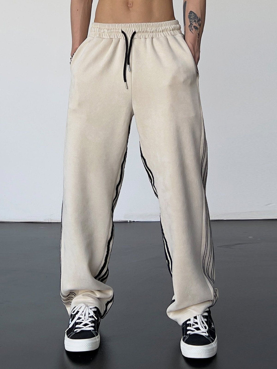 Helmiss - Striped High Waist Sweatpants- Streetwear Fashion - helmiss.com