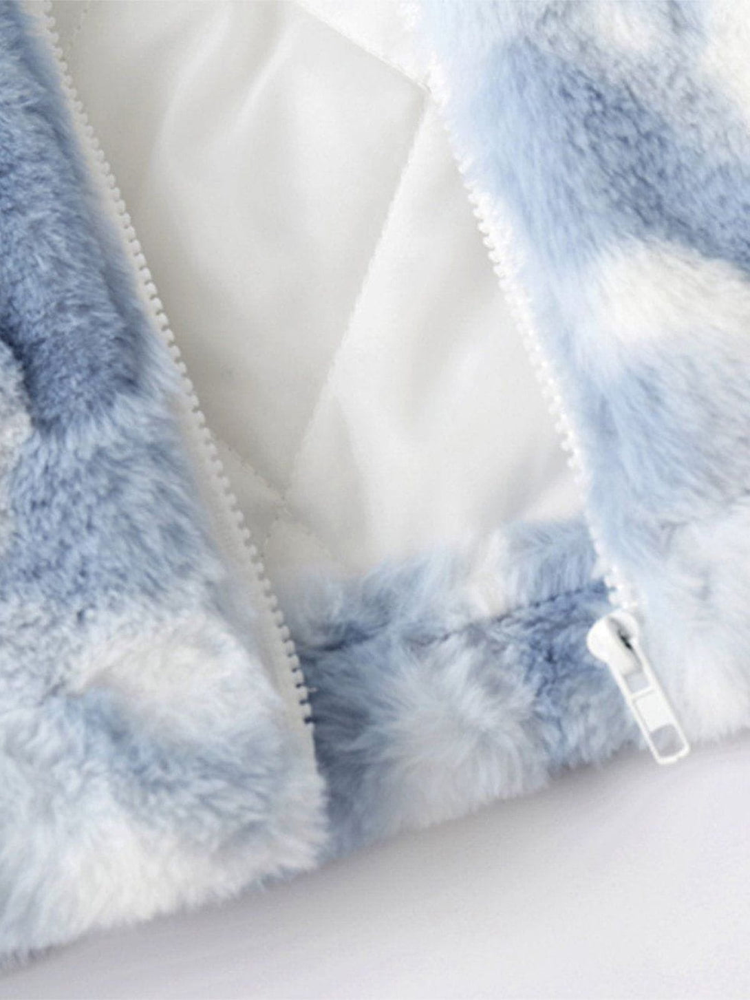 Helmiss - Tie-dye Heart Sherpa Coat- Streetwear Fashion - helmiss.com