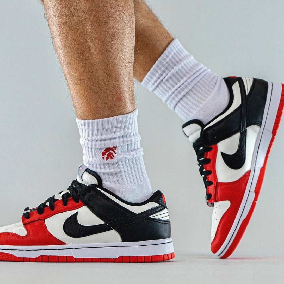 NBA x Nike Dunk Low EMB '75th Anniversary - Chicago'- Streetwear Fashion - helmiss.com