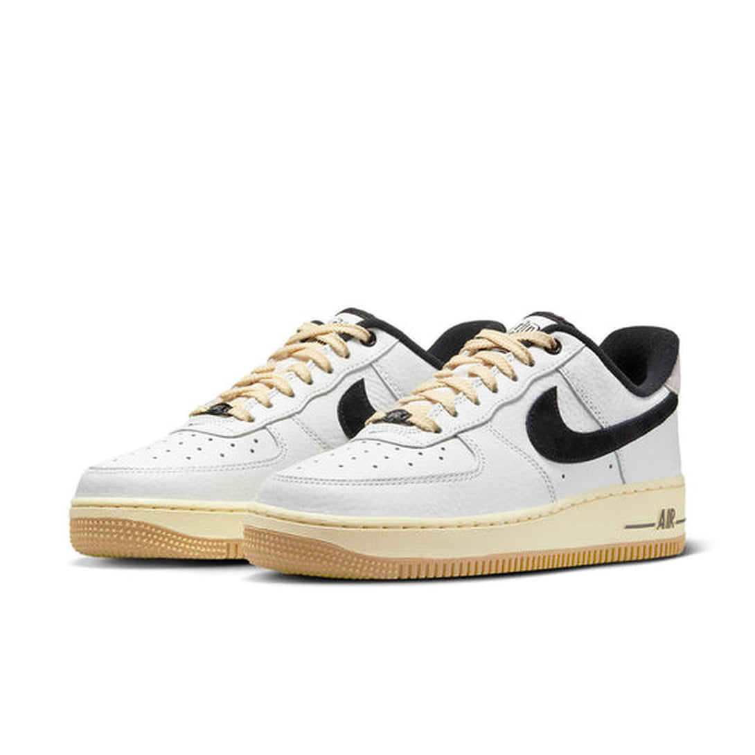 Nike Air Force 1 '07 'Command Force - White Black'- Streetwear Fashion - helmiss.com