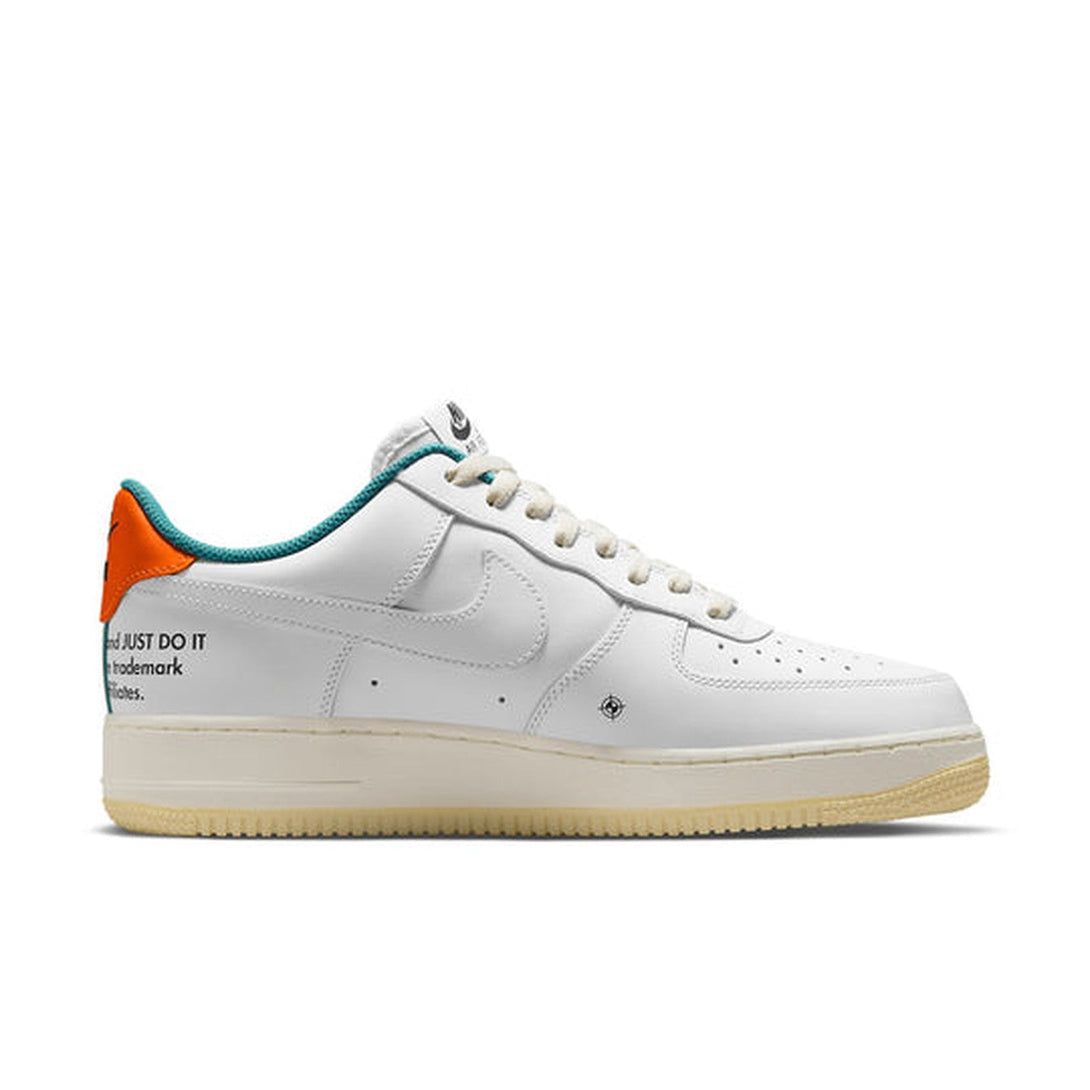 Nike Air Force 1 '07 LE 'Starfish'- Streetwear Fashion - helmiss.com