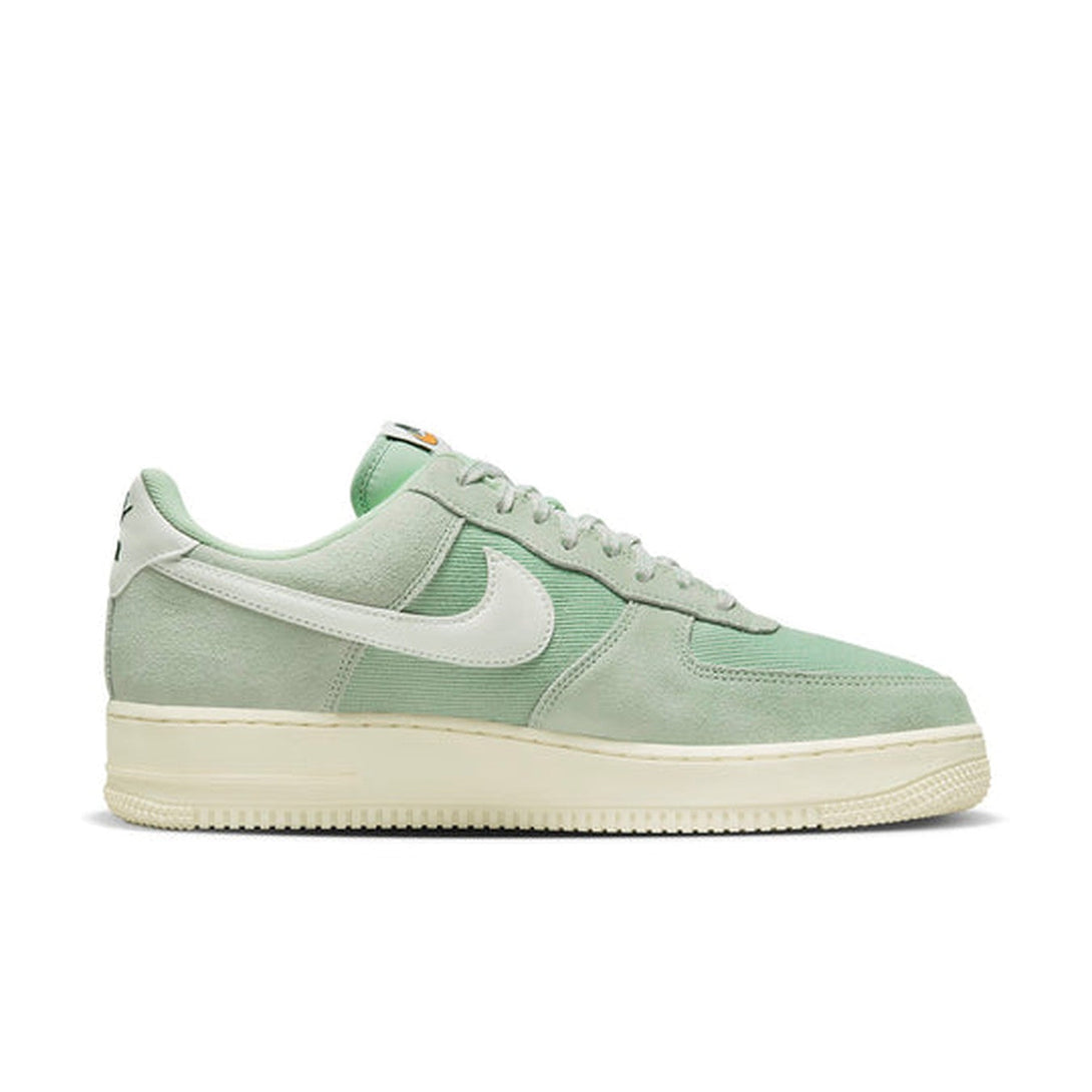 Nike Air Force 1 '07 LV8 'Certified Fresh - Enamel Green'- Streetwear Fashion - helmiss.com