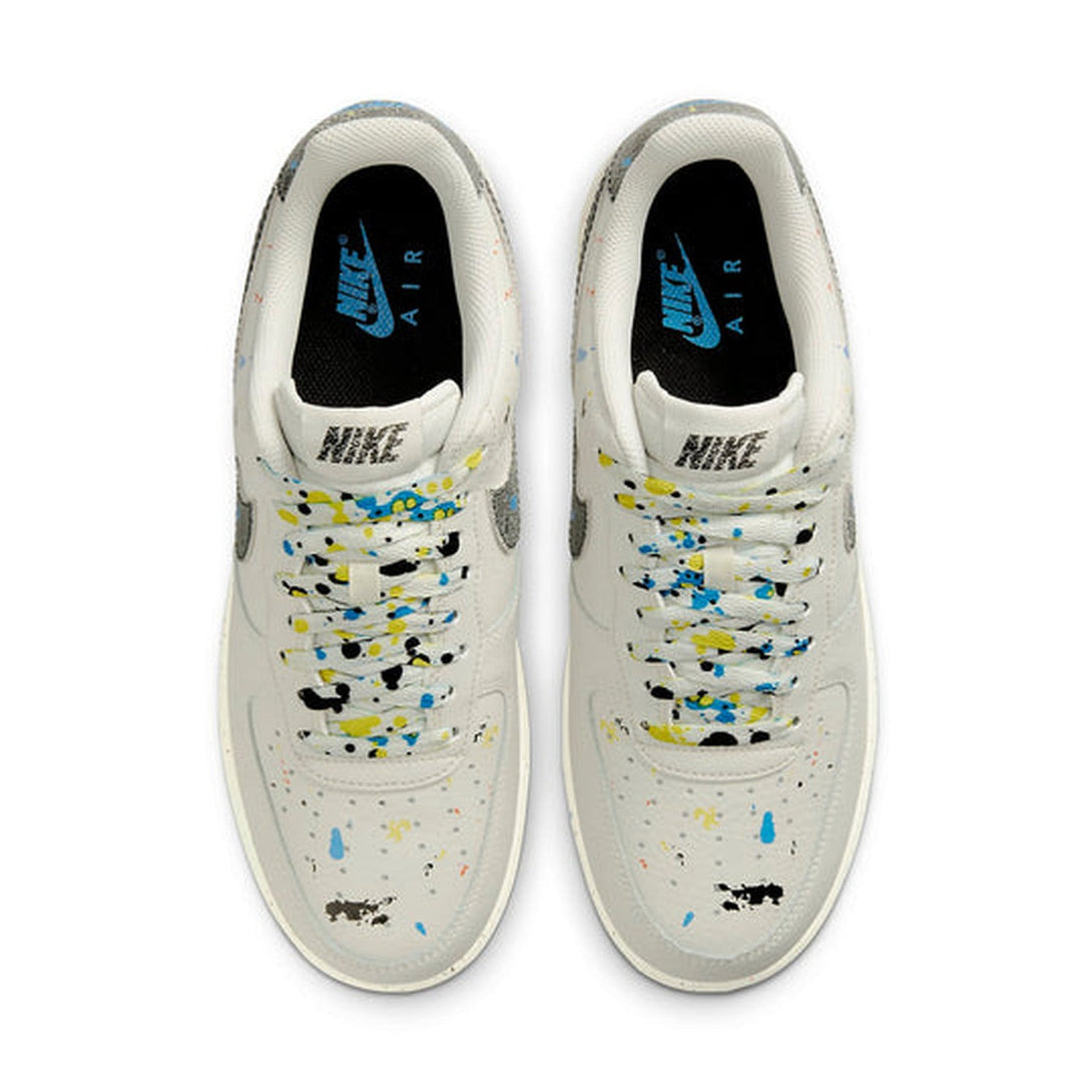 Nike Air Force 1 '07 LV8 'Paint Splatter - Light Bone'- Streetwear Fashion - helmiss.com