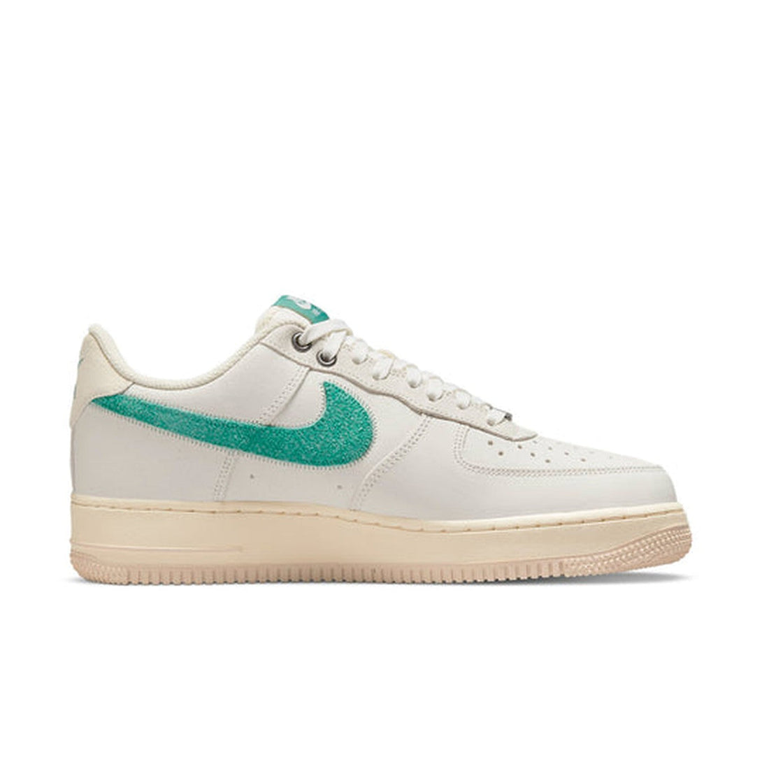 Nike Air Force 1 '07 LV8 'Test of Time'- Streetwear Fashion - helmiss.com