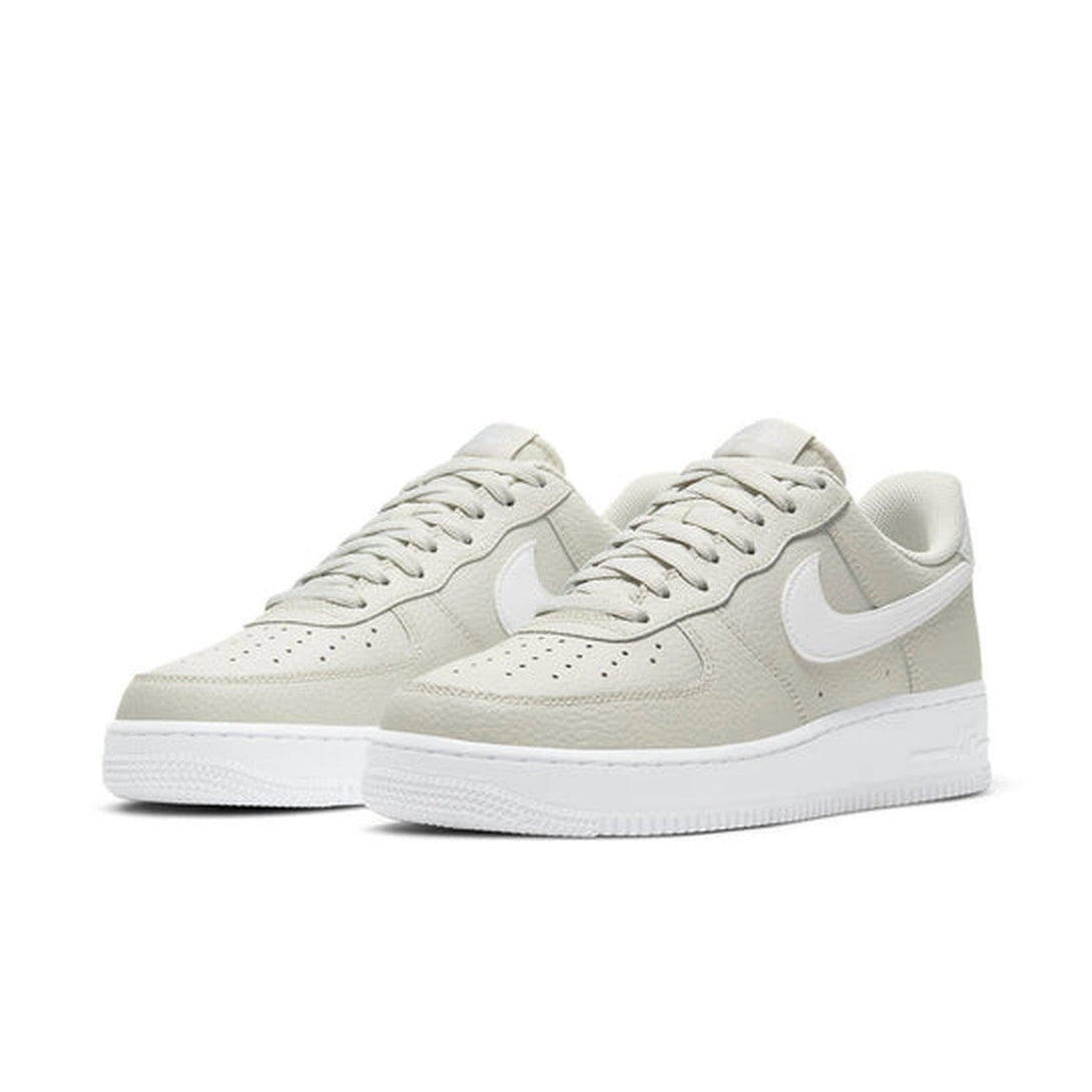 Nike Air Force 1 '07 'Light Bone'- Streetwear Fashion - helmiss.com