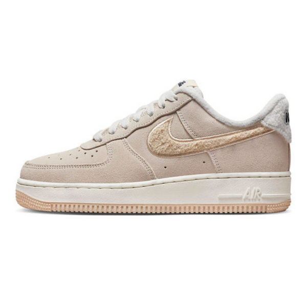 Nike Air Force 1 '07 SE 'Sanddrift Sherpa'- Streetwear Fashion - helmiss.com