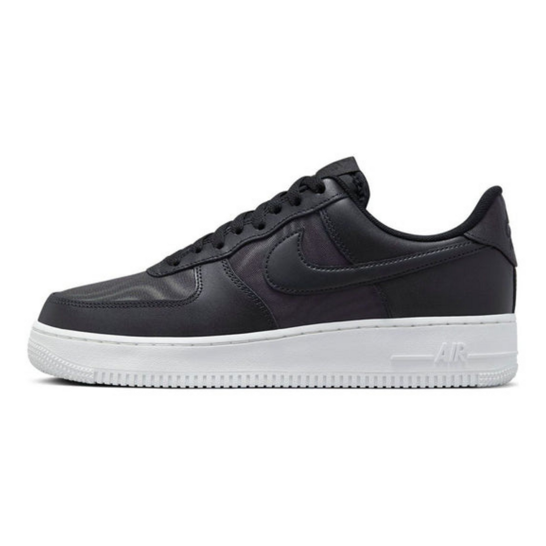 Nike Air Force 1 Low '07 SE 'Black Nylon'- Streetwear Fashion - helmiss.com