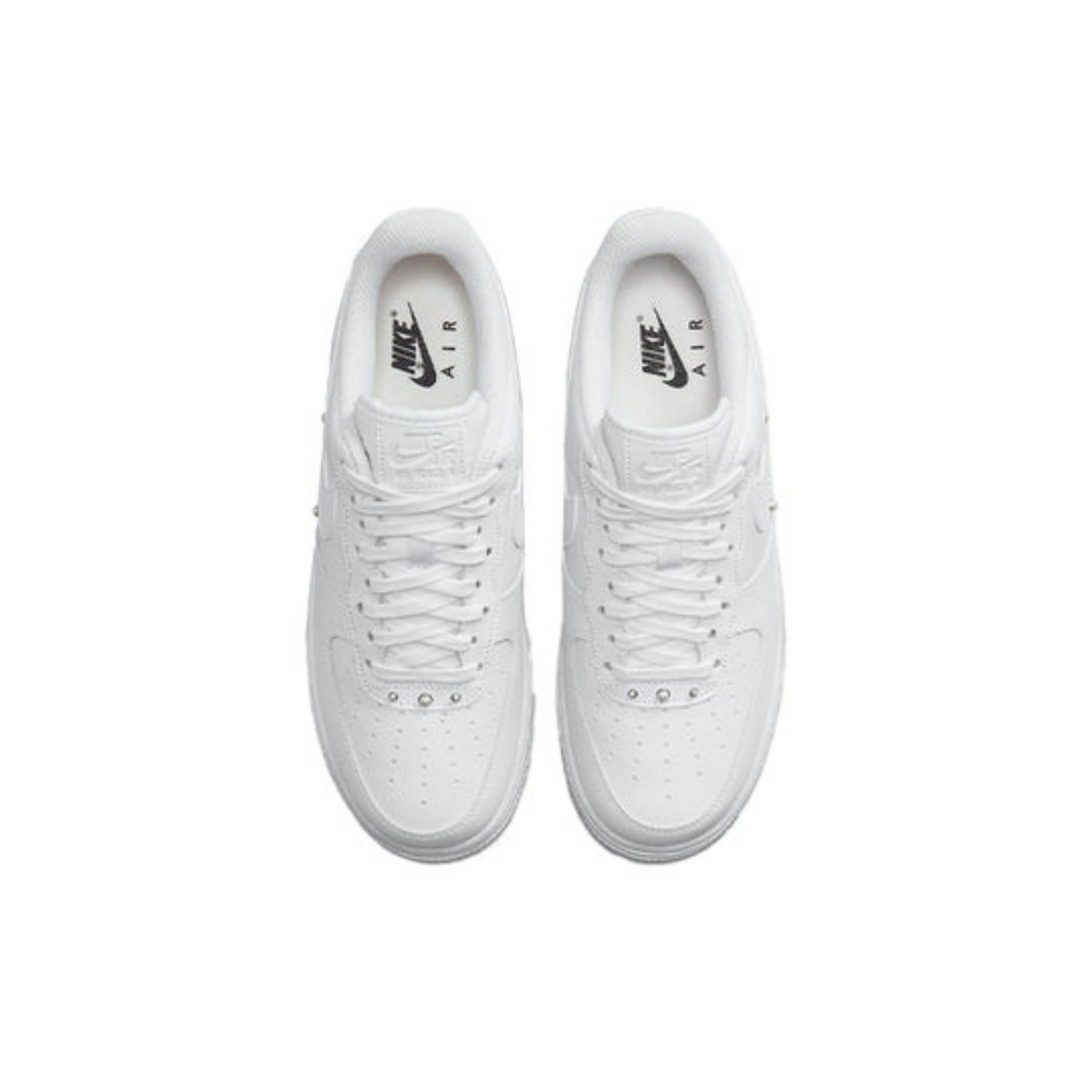 Nike Air Force 1 Low '07 SE 'Pearl White'- Streetwear Fashion - helmiss.com