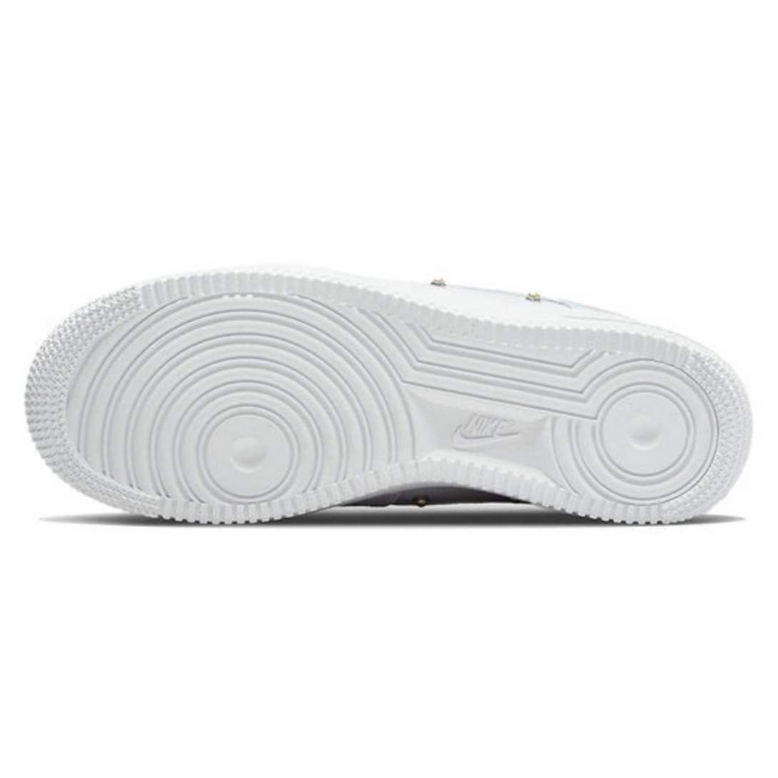 Nike Air Force 1 Low '07 SE 'Pearl White'- Streetwear Fashion - helmiss.com