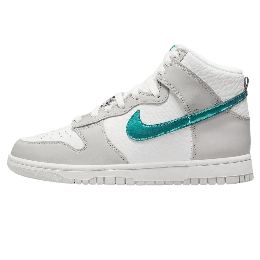 Nike Dunk High 'Ring Bling'- Streetwear Fashion - helmiss.com