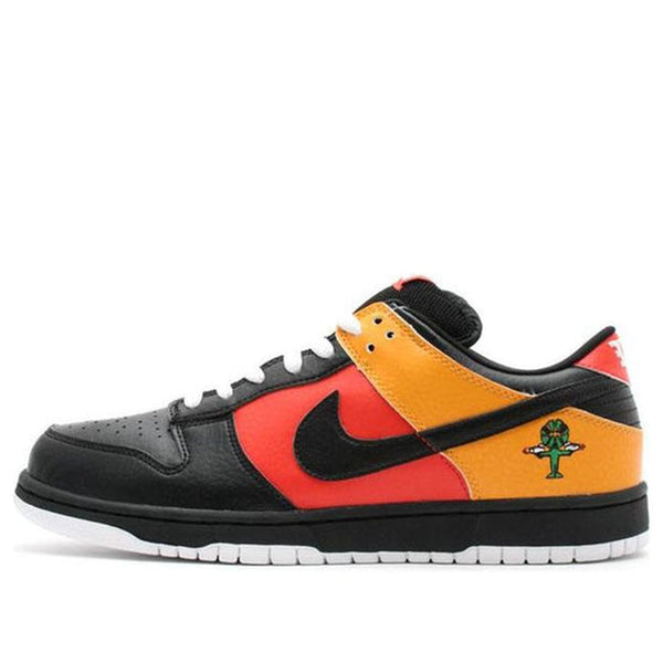 Nike Dunk Low Pro SB Skateboard 'Orange Raygun'- Streetwear Fashion - helmiss.com