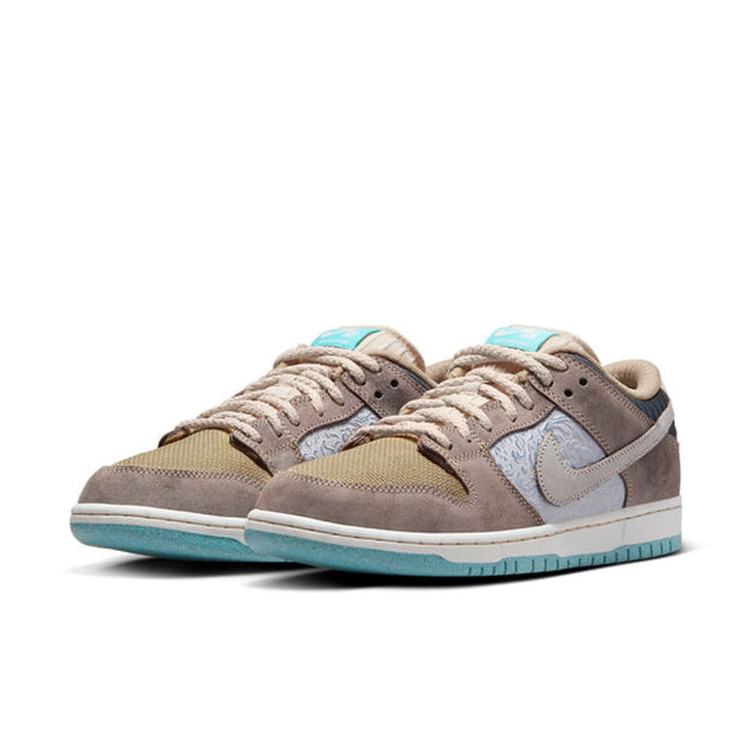 Nike Dunk Low SB 'Big Money Savings'- Streetwear Fashion - helmiss.com