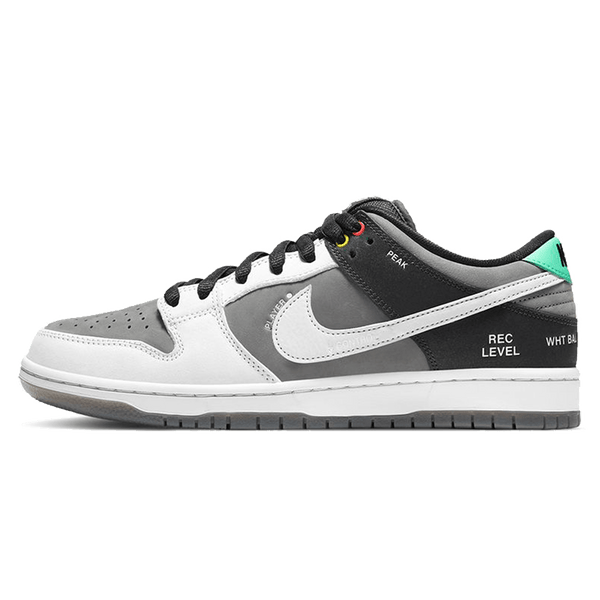 Nike Dunk Low SB 'Camcorder'- Streetwear Fashion - helmiss.com