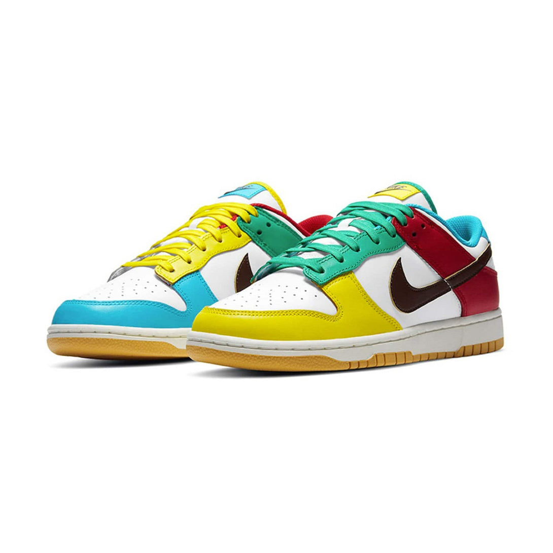 Nike Dunk Low SE GS 'Free.99 - White'- Streetwear Fashion - helmiss.com