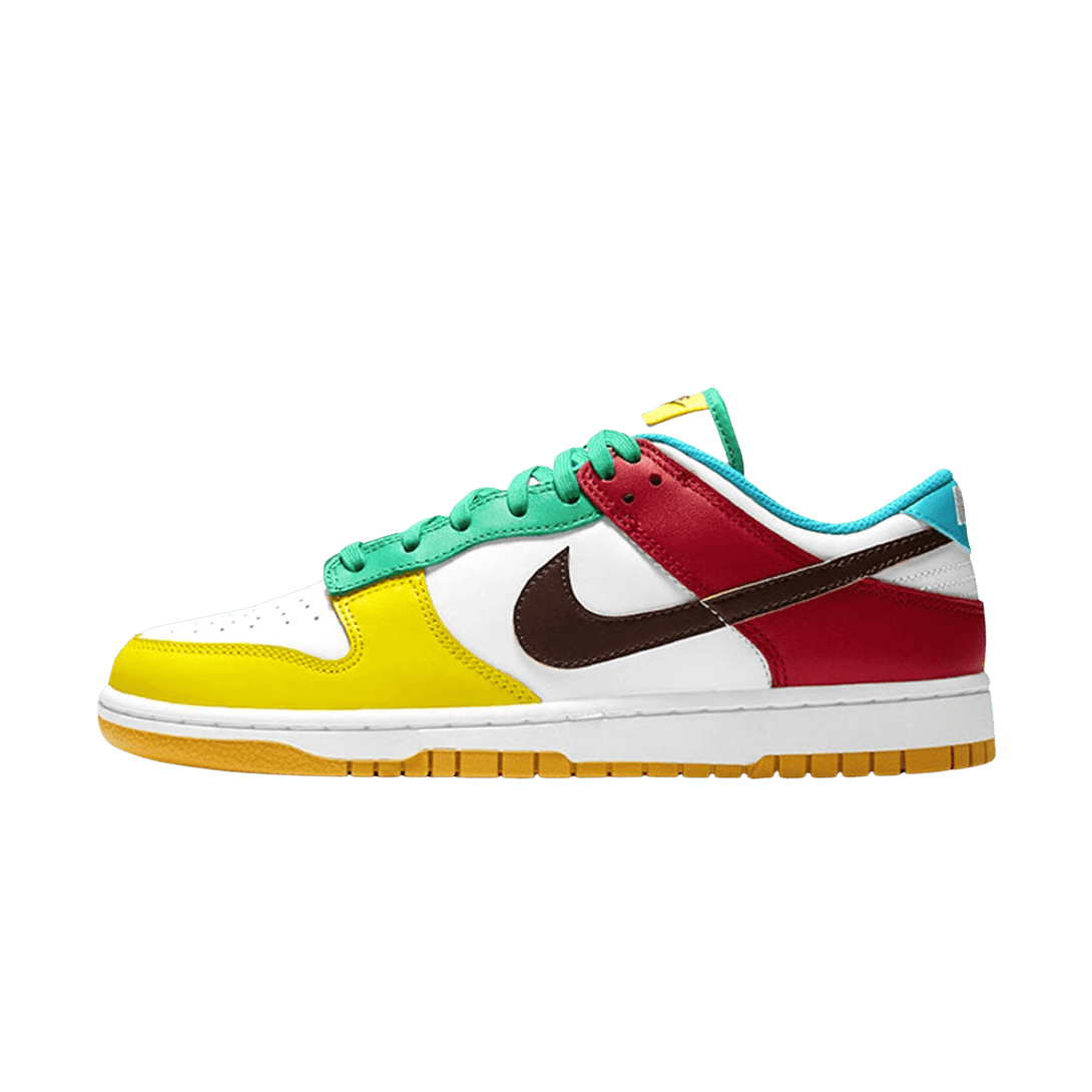 Nike Dunk Low SE GS 'Free.99 - White'- Streetwear Fashion - helmiss.com