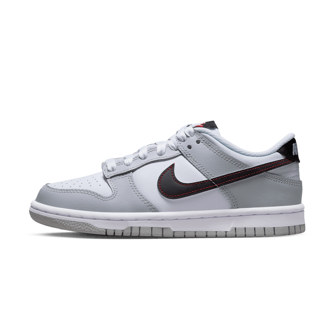 Nike Dunk Low SE GS 'Jackpot'- Streetwear Fashion - helmiss.com