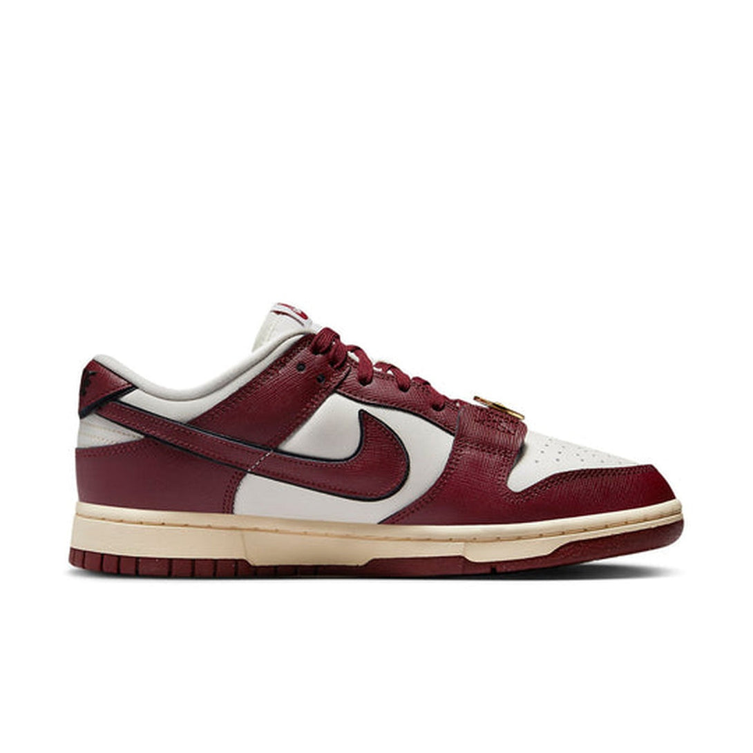 Nike Dunk Low SE 'Just Do It Sail Team Red'- Streetwear Fashion - helmiss.com