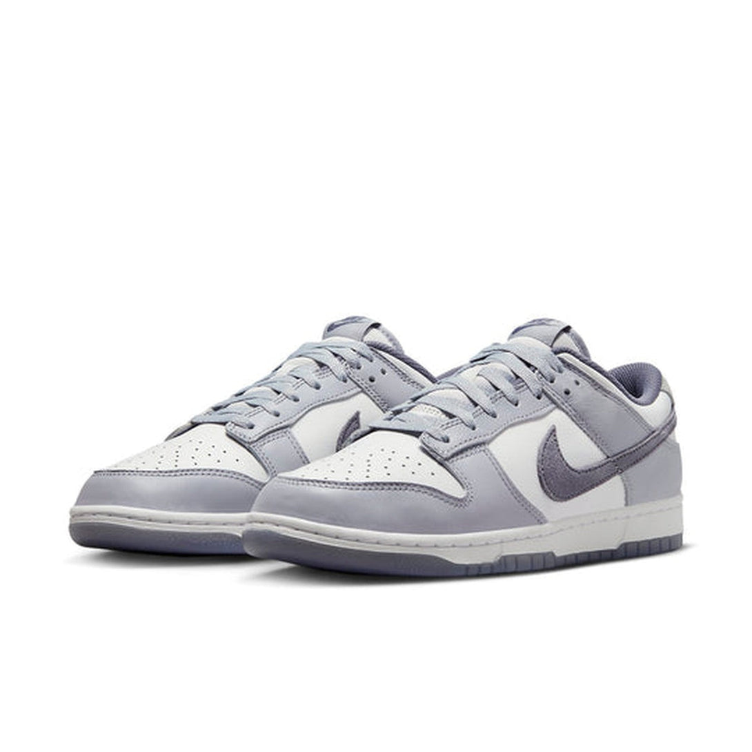 Nike Dunk Low SE 'Light Carbon'- Streetwear Fashion - helmiss.com