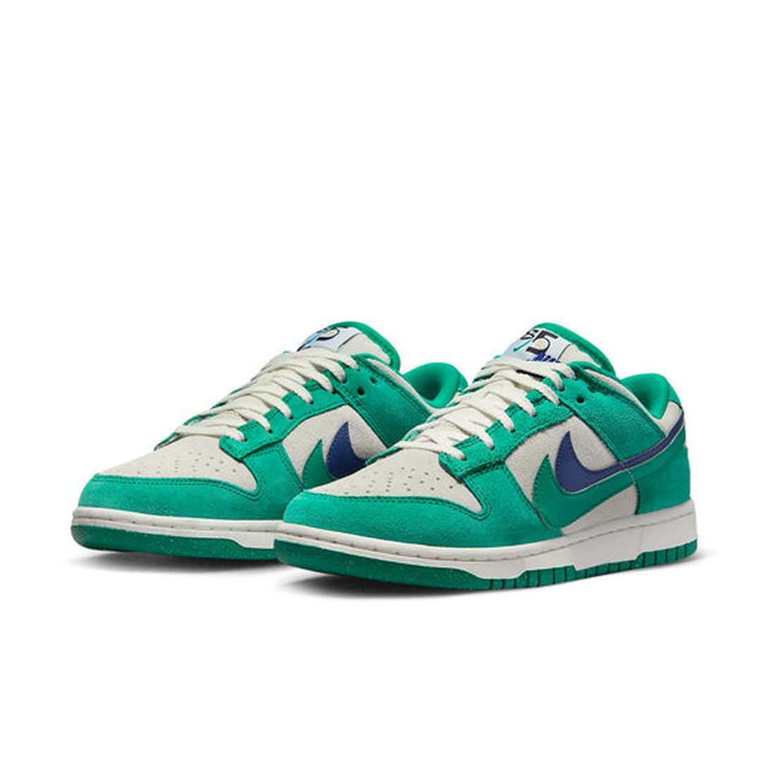 Nike Dunk Low SE 'Sail Neptune Green'- Streetwear Fashion - helmiss.com