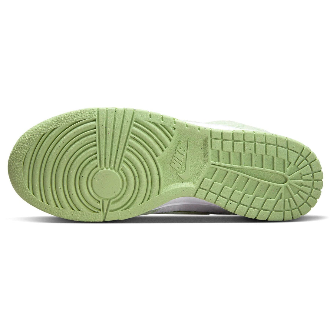 Nike Dunk Low SE Wmns 'Fleece - Honeydew'- Streetwear Fashion - helmiss.com