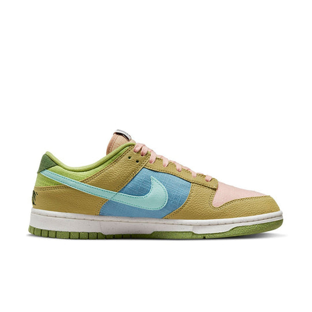 Nike Dunk Low 'Sun Club - Arctic Orange Sanded Gold'- Streetwear Fashion - helmiss.com