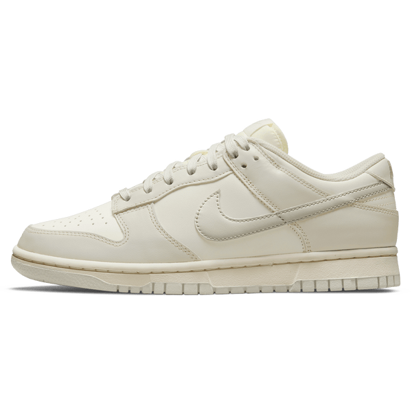 Nike Dunk Low Wmns 'Light Bone'- Streetwear Fashion - helmiss.com