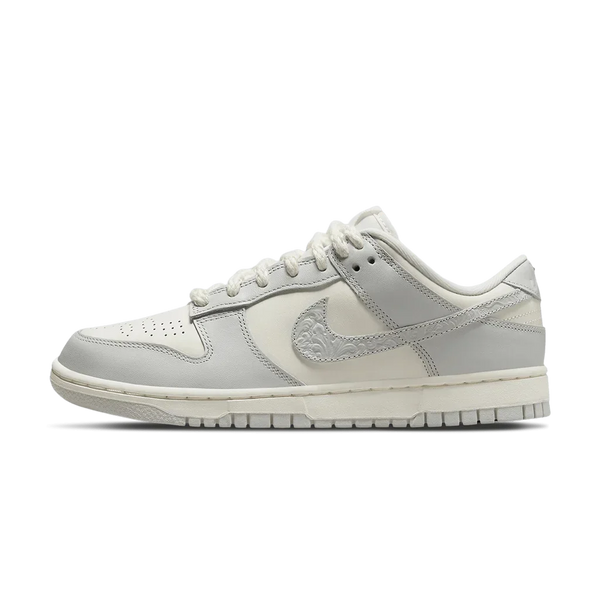 Nike Dunk Low Wmns 'Needlework'- Streetwear Fashion - helmiss.com