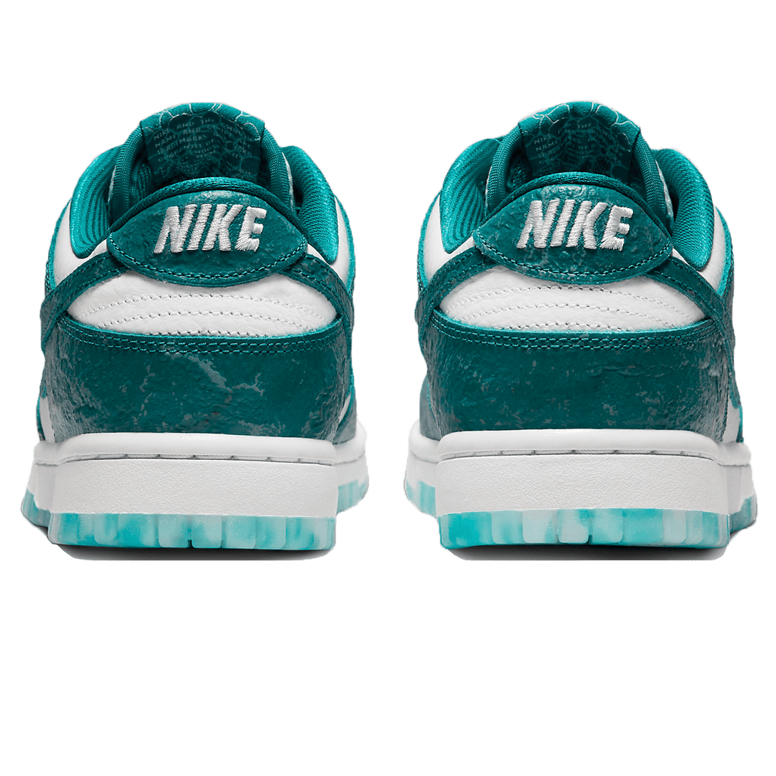 Nike Dunk Low Wmns 'Ocean'- Streetwear Fashion - helmiss.com