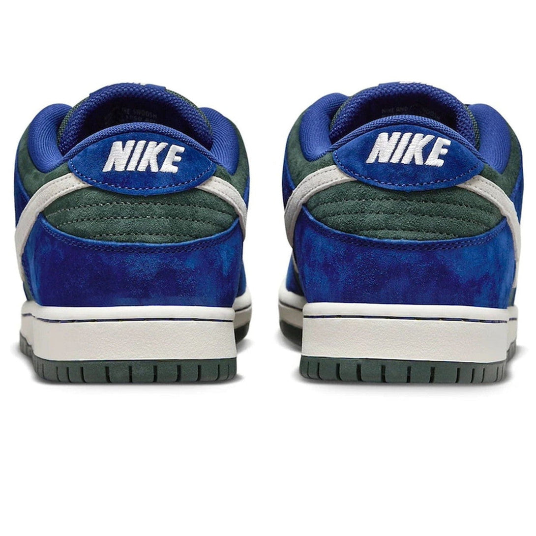 Nike Dunk SB Low 'Deep Royal Blue'- Streetwear Fashion - helmiss.com