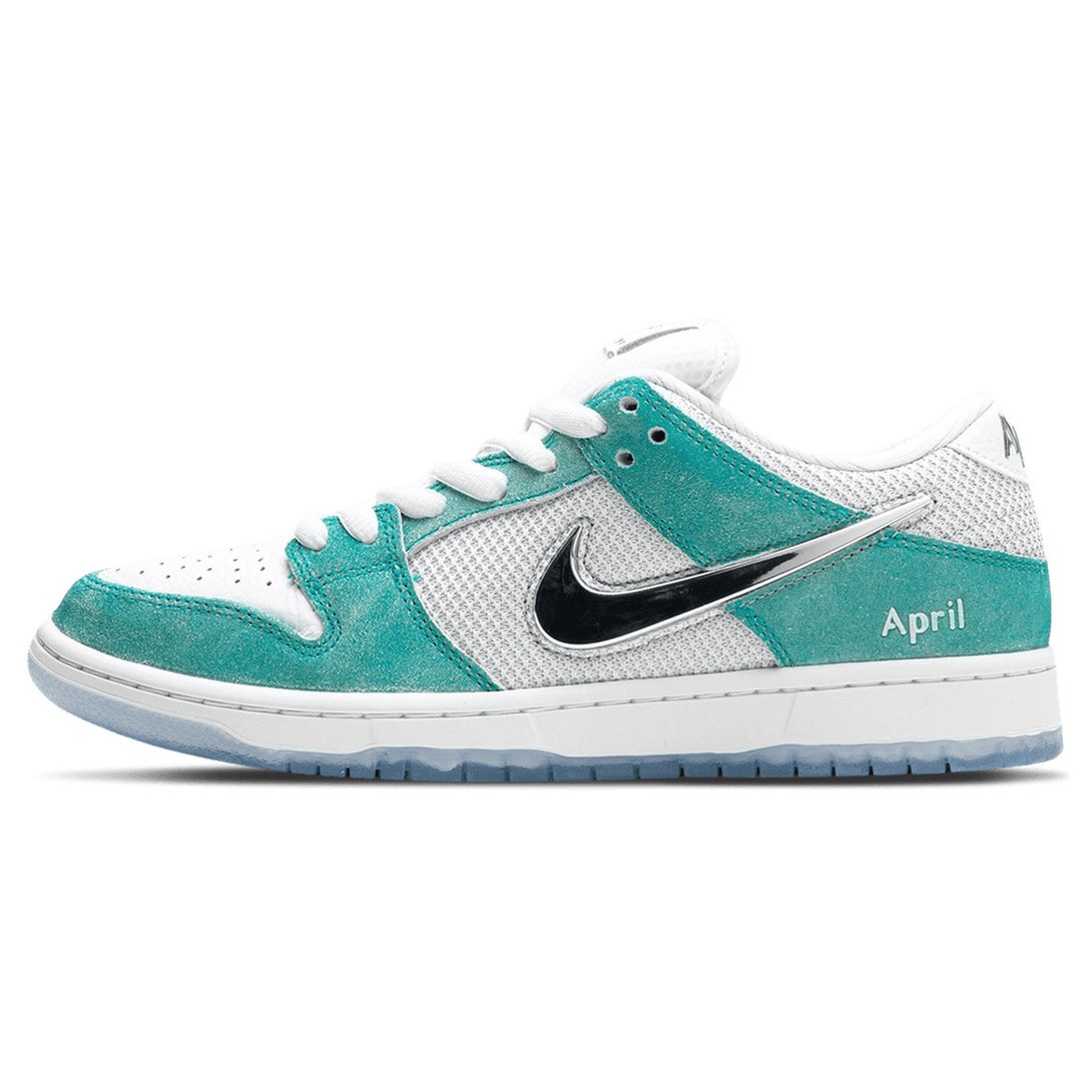 Nike Dunk SB Low x April Skateboards 'Turbo Green'- Streetwear Fashion - helmiss.com