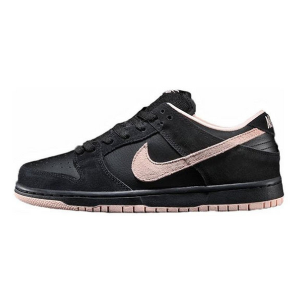 Nike SB Dunk Low 'Black Coral'- Streetwear Fashion - helmiss.com