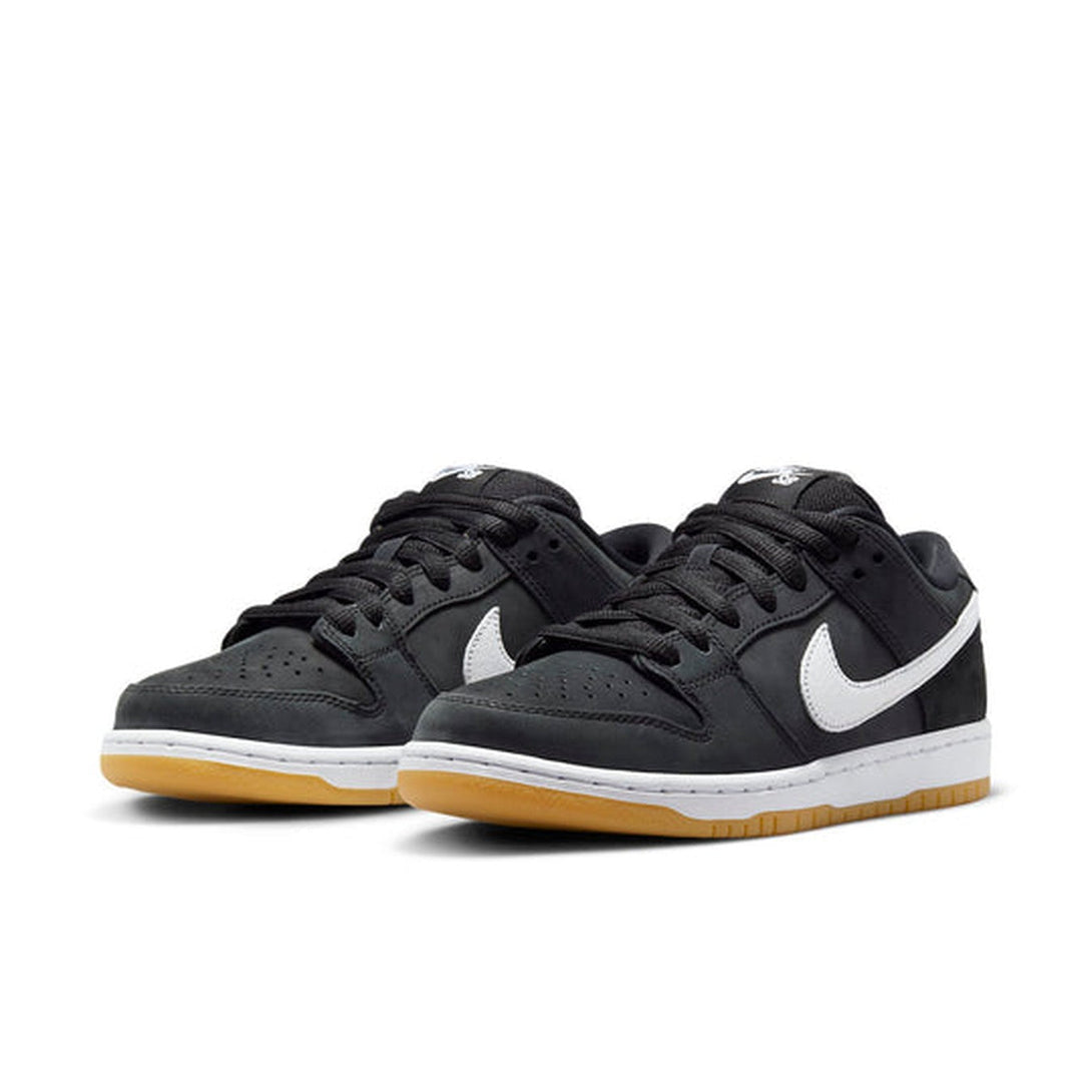 Nike SB Dunk Low 'Black Gum'- Streetwear Fashion - helmiss.com