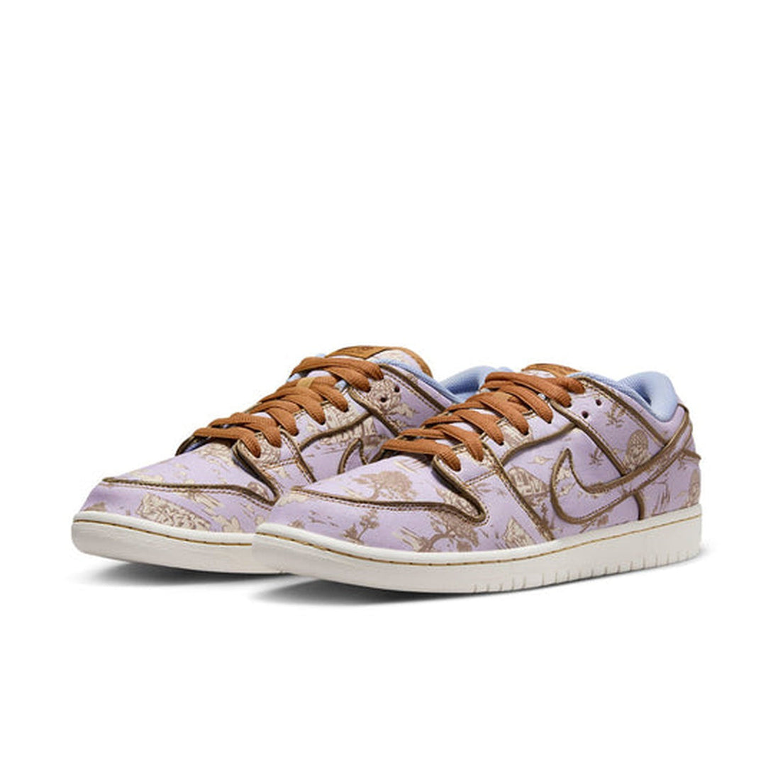 Nike SB Dunk Low Premium 'Pastoral Print'- Streetwear Fashion - helmiss.com