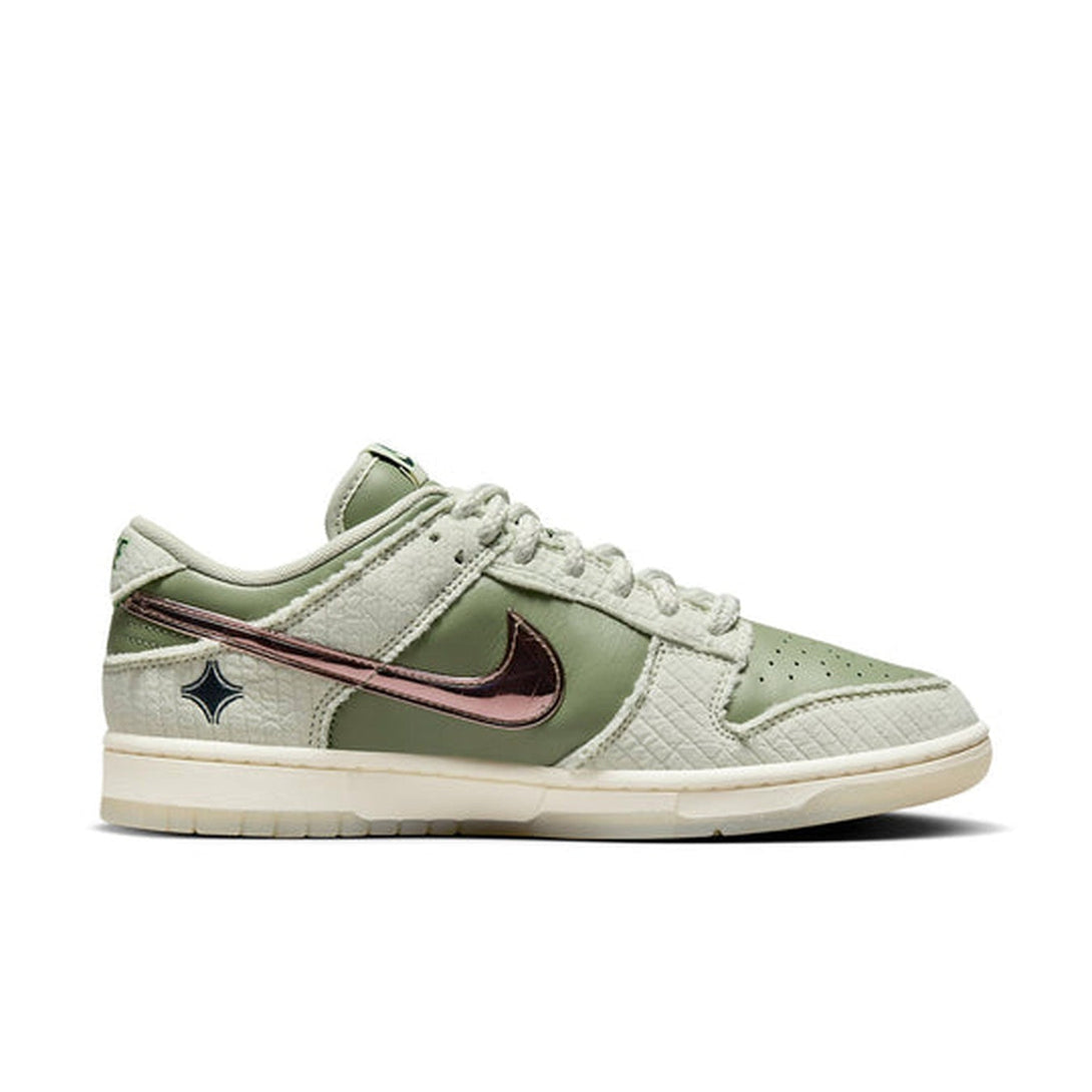 Nike x Kyler Murray Dunk Low 'Be 1 of One'- Streetwear Fashion - helmiss.com