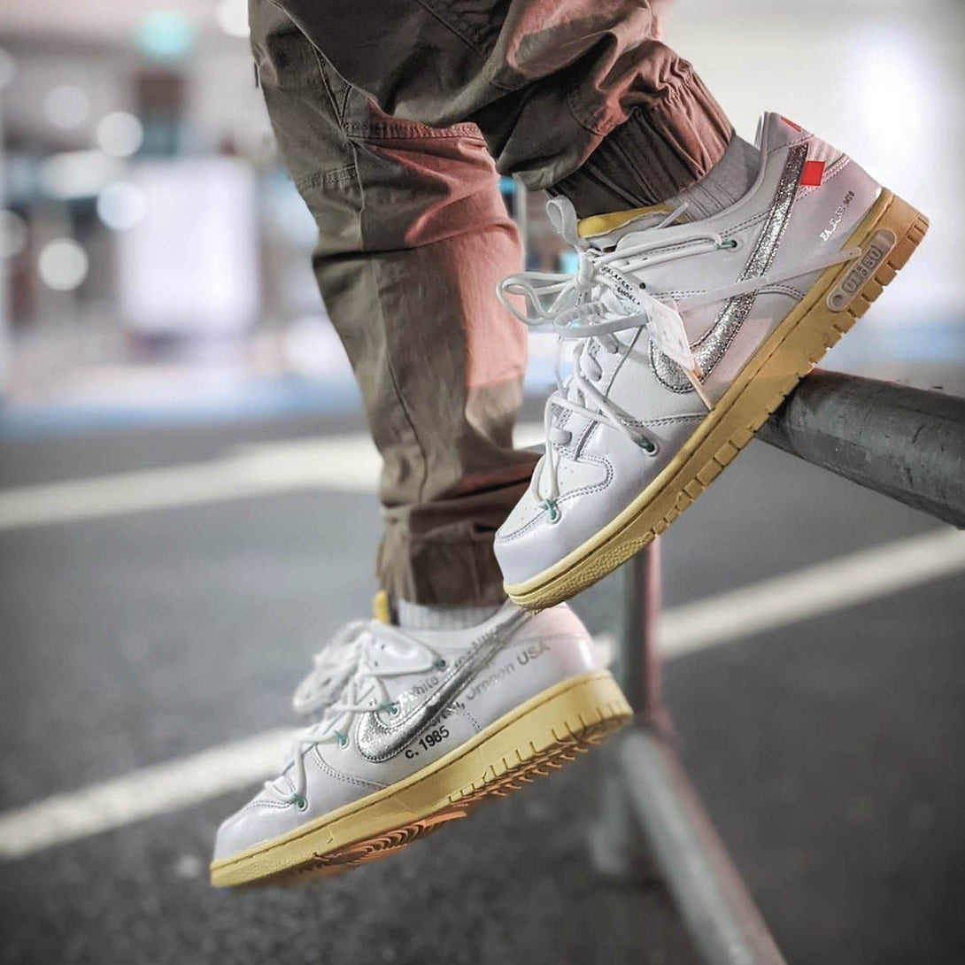 Off-White x Nike Dunk Low 'Dear Summer - 01 of 50'- Streetwear Fashion - helmiss.com