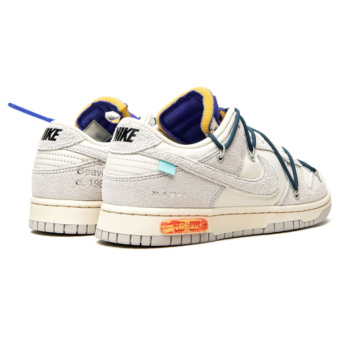 Off-White x Nike Dunk Low 'Lot 16 of 50'- Streetwear Fashion - helmiss.com