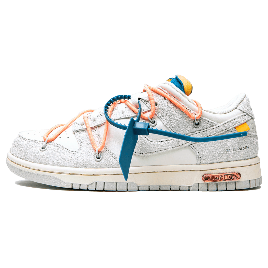 Off-White x Nike Dunk Low 'Lot 19 of 50'- Streetwear Fashion - helmiss.com