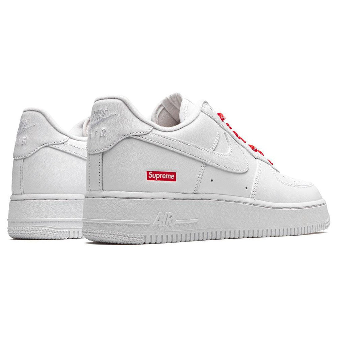 Supreme x Nike Air Force 1 Low 'Box Logo - White'- Streetwear Fashion - helmiss.com