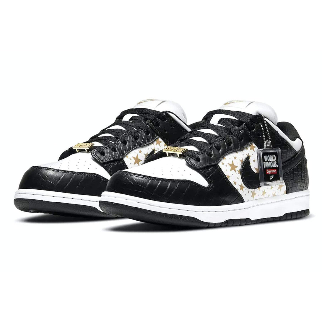 Supreme x Nike Dunk Low OG SB QS 'Black'- Streetwear Fashion - helmiss.com