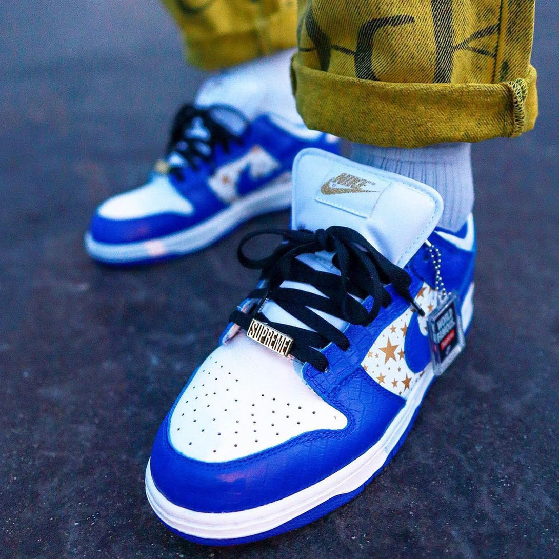 Supreme x Nike Dunk Low OG SB QS 'Hyper Royal'- Streetwear Fashion - helmiss.com