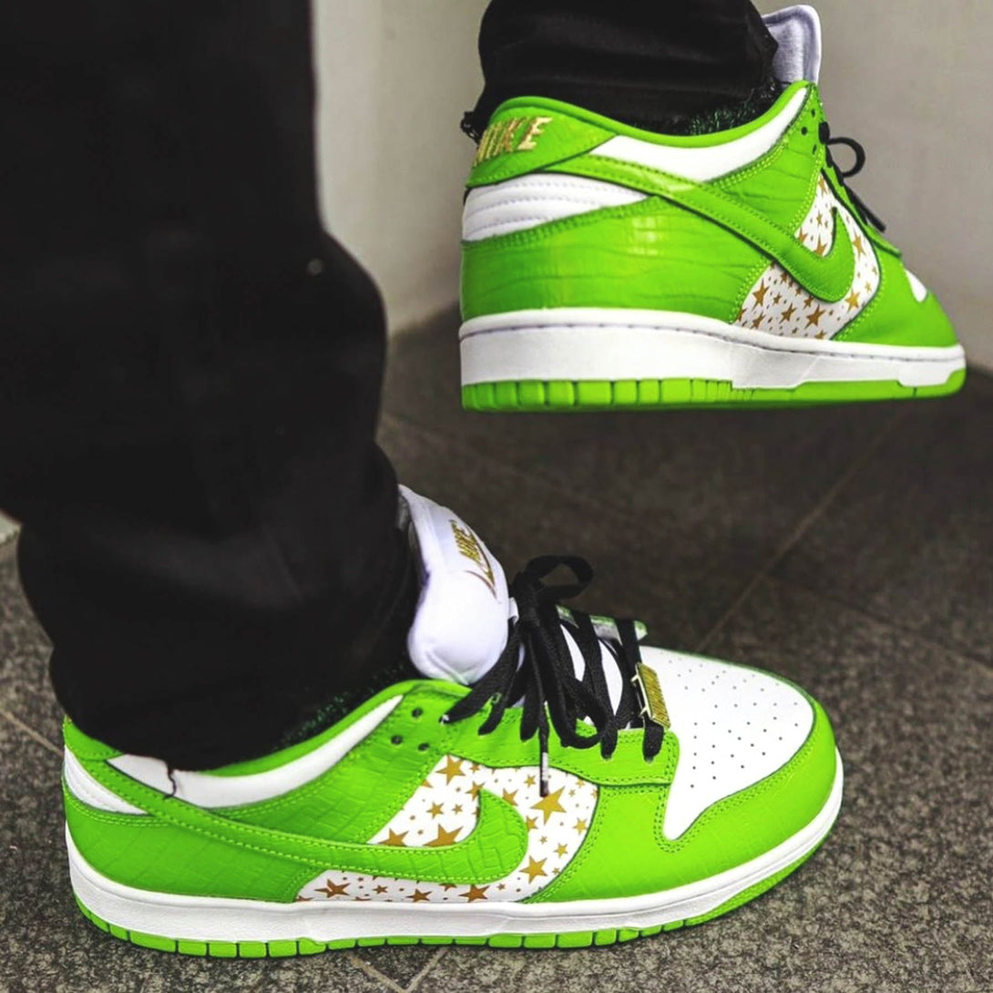 Supreme x Nike Dunk Low OG SB QS ‘Mean Green’- Streetwear Fashion - helmiss.com