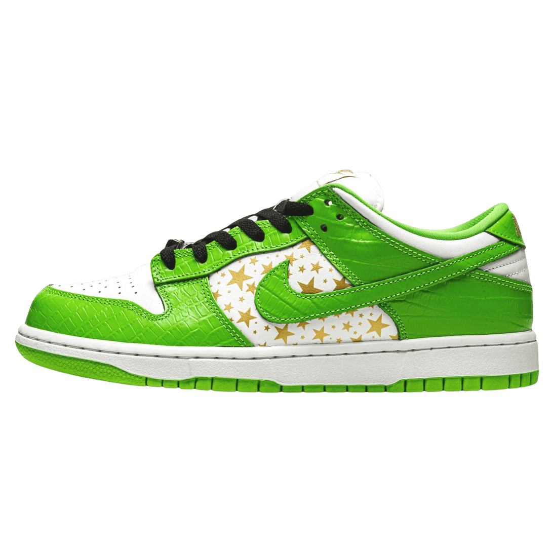 Supreme x Nike Dunk Low OG SB QS ‘Mean Green’- Streetwear Fashion - helmiss.com