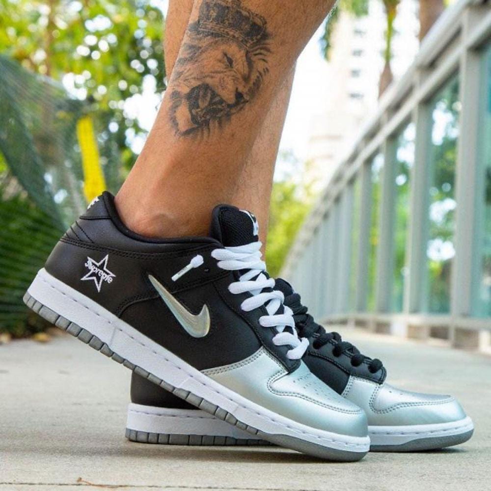 Supreme x Nike Dunk SB Low QS 'Metallic Silver'- Streetwear Fashion - helmiss.com