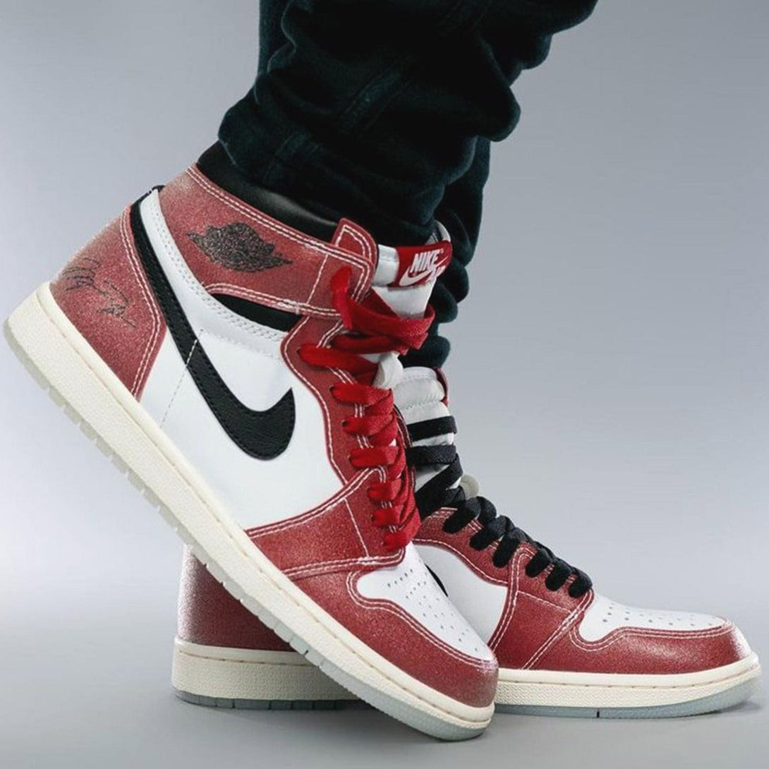 Trophy Room x Air Jordan 1 Retro High OG SP 'Chicago'- Streetwear Fashion - helmiss.com